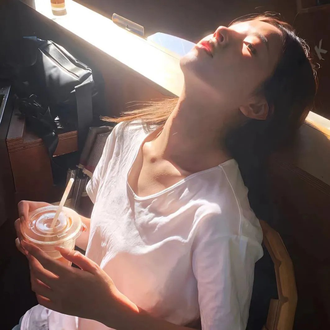 黑夜如潮